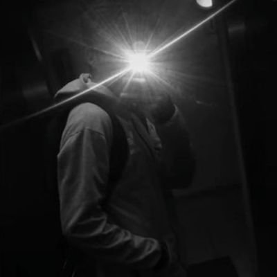 andres8kida's profile picture. 