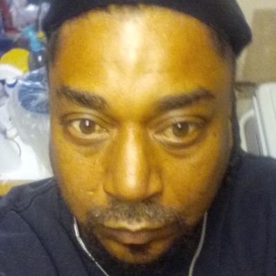 1978KINGDAVID's profile picture. 