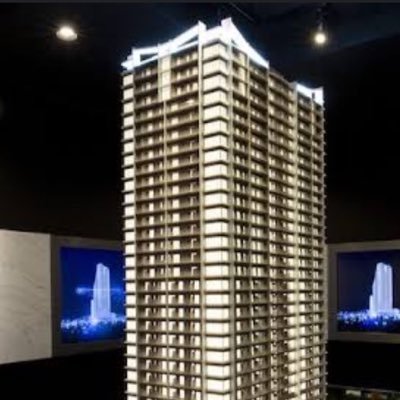 マンションや不動産や街の魅力についてポストします。表参道、渋谷、神楽坂、代官山、清澄白河などに住んできました。今は中古タワマンを購入して某所に住んでいます。アカウント名はブリリアから取りましたが誰にも気づかれません。