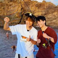 thvgirrl_95⁷ @thV #Type_1 @artspace LAYO(V)ERVINYL (@nisathvgirl95) 's Twitter Profile Photo