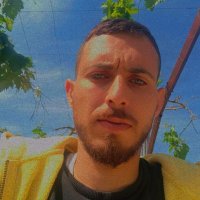 M a h m o u d*Donate to Help my family 🇵🇸* (@m_aaydi) 's Twitter Profile