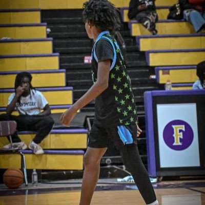 MaurikoPearson5's profile picture. C/O 2029 🪣/ 6’1 wing /Johnson Abernathy Gratez HS-Email:pmauriko@gmail.com