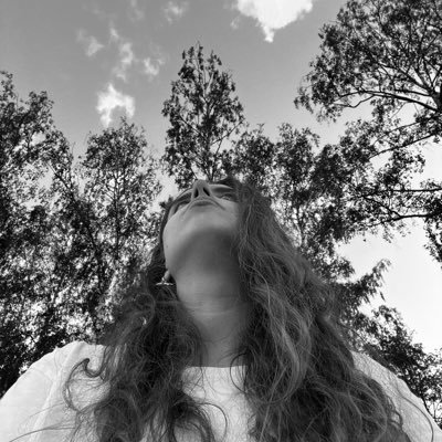 nupizdeeec's profile picture. 