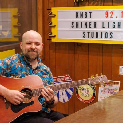 Musician, Dad, Nerd. I make music and other stuff. Make Music Every day.