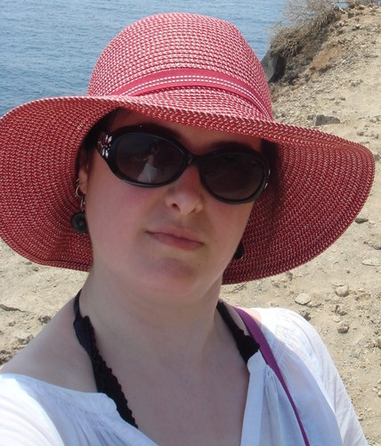 hlmounser's profile picture. Sci-fi nerd, history geek, #OU Master's graduate, rock music fan. Bit lefty. Downright soppy bugger. Norfolk Broad. Occasionally sweary.