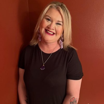 Wife of @baronsquirrel. Mom to three boys. Realizing to take life one day at a time, come what may.