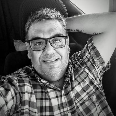 Vmanuelpe's profile picture. Nada como confiar en tu intuición, ella nunca se equivoca.
Hincha AL 💙 TLV!.
La música lo es todo.