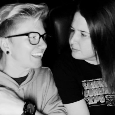 Non-Binary🏳️🌈 Content Creator- (they/them) Powered by: @gameradvantage & @advancedgg | @R0xSea❤️