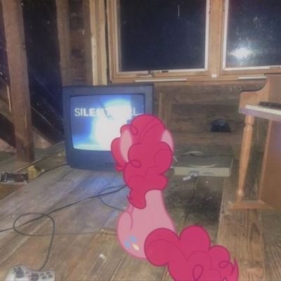 guarrrdagujas's profile picture. naïve (?)