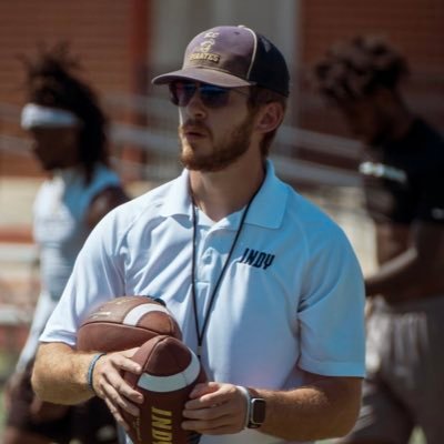Offensive Analyst and Running Backs @DreamU_IndyFB
Scout for @PrepRedzoneKS and @PrepRedzone
Fear God and Mediocrity
Kansas State Alum
