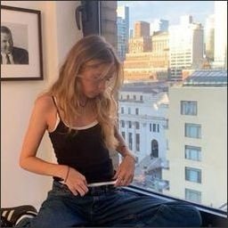 PleethearlgDcx's profile picture. Behind every successful woman is herself