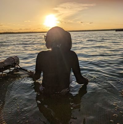 etiegni's profile picture. Mhandisi🛠️
🇰🇪🇨🇲

Dog Lover ||

Dont rain on my parade🫵🏽