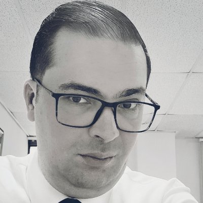 ChercharTrnsltr's profile picture. Traducteur-interprète