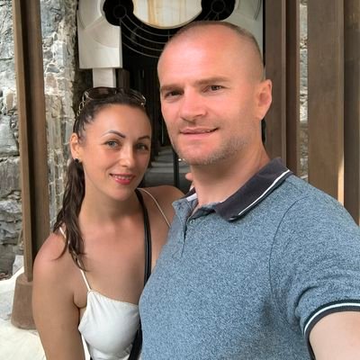 I'm a creator of complex digital systems, deeply passionate about artificial intelligence and human cognition. Gifted with intuitive talent, I quickly perceive