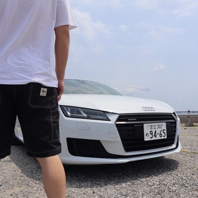 どこかの公務員WZプレイヤー🍑 筋トレについても投稿します。それでは参りましょう🏋️