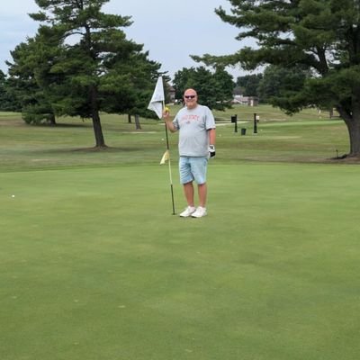 GaryWar10670289's profile picture. 