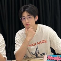 εїзพี่สาวอั้ยส้มจิ๋ว🛵🧡🖤 (@s_stpp) 's Twitter Profile