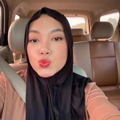 arailua's profile picture. 