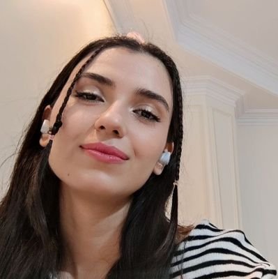 entajari's profile picture. 