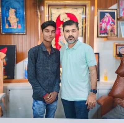 • MLA - @MLASanjaysinh Sanjaysinh Mahida.
• Social Midia Tim