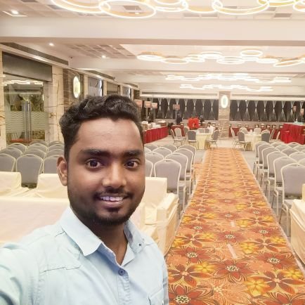 Santosh17103's profile picture. 