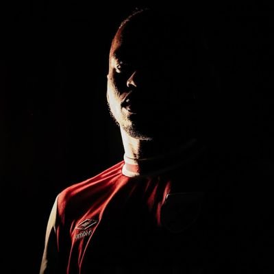 Eazymahn's profile picture. Everything is made up of light and darkness.