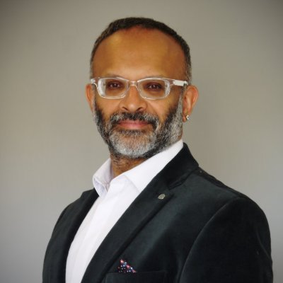 ▪ Creating bespoke solutions for complex businesses (F1, economics, welfare) ▪ DDD practitioner ▪ Domain Explorer ▪ Model Designer ▪ Creator of Fresnel for .NET