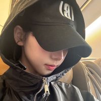 ☆ (@hwlhoon) 's Twitter Profile
