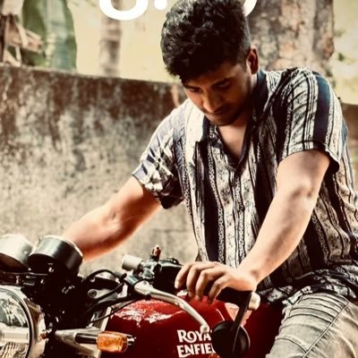 6Vivekvenu's profile picture. 