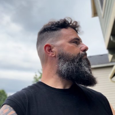 onehandman's profile picture. CAT offroad reman, mental health, and cooking. Normal man stuff #BBQ #CAT #SISU #BBQTID 🇺🇸 🇫🇮 🇳🇴