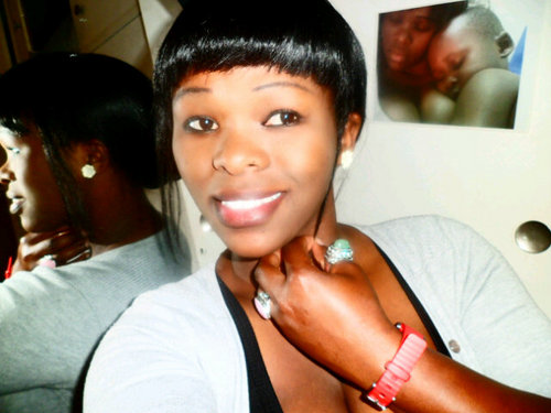 vuyoliser's profile picture. Be wise,be friends to God!!