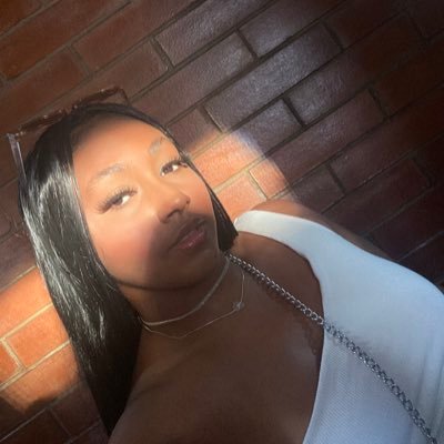 •Hebreus 10:23✝️🙇🏽♀️/ •Twitter novo 😴/• insta: ester_barbosaoficial/•23Years