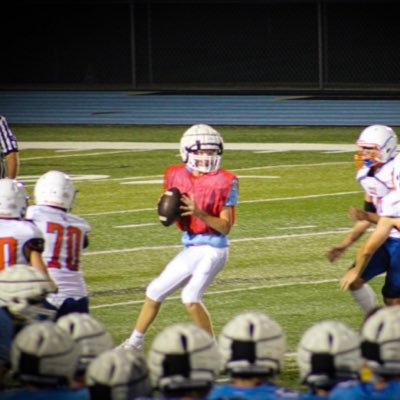 @PCHS_Fball @pchsbb | P/SS | QB | 6’0” 165 LBS | 2028 |