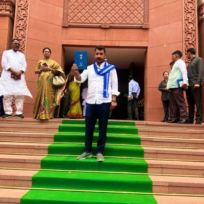 The Official Twitter Account of @rohit_azaa33787 Member @BhimArmy_Bem Political Leader @BhimArmyChief