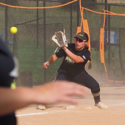 Iowa Premier 18U National-Dickel |#26🥎 2027 Utility| Wagoner High School| @PLYRSCollxctive Athlete Lesley@PlayersCollxctive.com