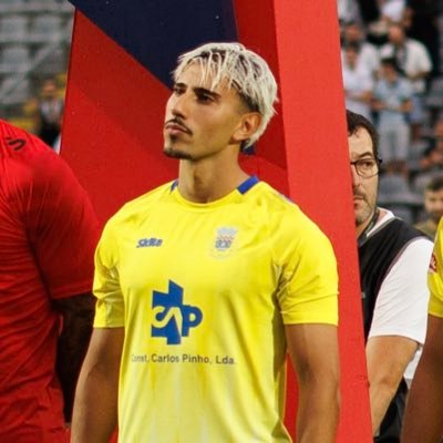 matirocha13's profile picture. Jugador de @OficialFCArouca Uruguayo 🇺🇾
