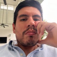 J (@gisuuus) 's Twitter Profile
