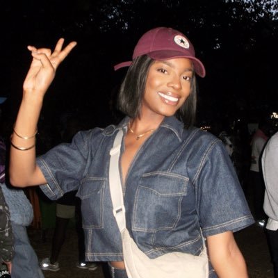 Maxiinee's profile picture. 🍒🍉🪭🧯