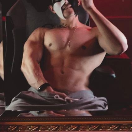 Aziel19cm's profile picture. 