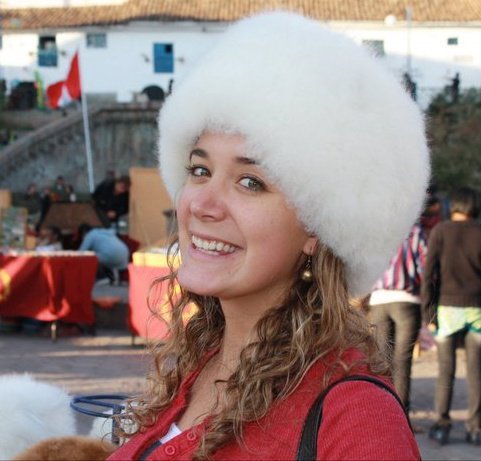 claudia_alf's profile picture. Peruana. Feminista. Progre. No creo en títulos pero creo que la educación y empatía es lo que nos llevará a ser una mejor sociedad.
