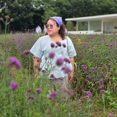 Arnusara296526's profile picture. 