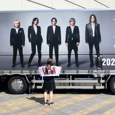 l_nx37's profile picture. L'Arc~en~Ciel💕HYDE✨ドエル✨WEST淳太くん💛🌈LUNA SEA✨INOスレ︎💕︎Dオタ🏰無言フォローすみません💦😈︎💕︎