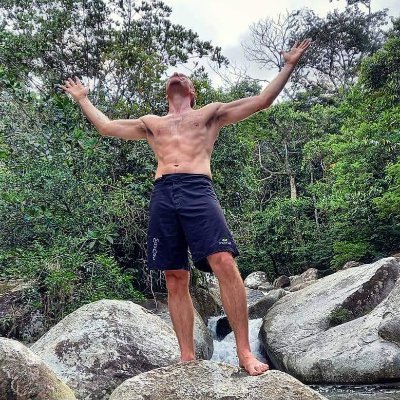 Father | War Veteran | Holonic Human | Mindful & Moving | Earth Embodied Evolution