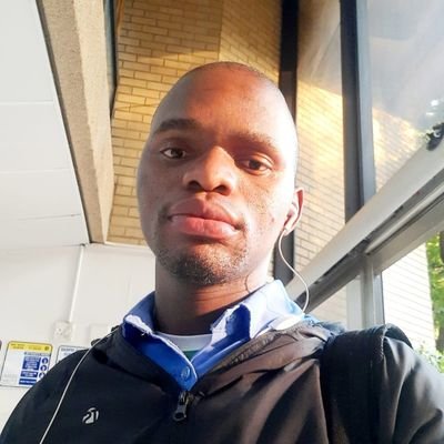 Student📚📗🖋
the best cool guy to chill with NOT perfect,
humble boy from emakhaya❤❤
Umfana kaThembi❤❤🇿🇦🇬🇧