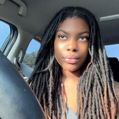i dead do not care| Fuck Off | ♒️☀️| ΦΣΠ| ECU Alumna| welcome to my inner thoughts— signed, emo&horny