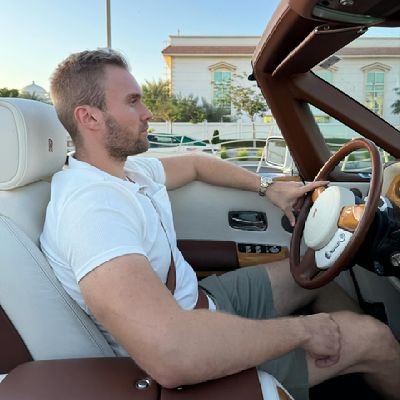 • Day trader
⚡️ᴇɴᴛʀᴇᴘʀᴇɴᴇᴜʀ & sʏsᴛᴇᴍ ᴄʀᴇᴀᴛᴏʀ
• ᴄᴜʀʀᴇɴᴛʟʏ ᴛʀᴀᴠᴇʟɪɴɢ ᴛʜᴇ ᴡᴏʀʟᴅ