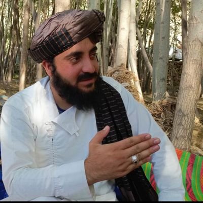 لیکوال| داعي| مبارز| د اسلامي نظام خادم. راسئ چي دلته خپله قلمي وجیبه د اسلام په چوپړ کي ادا کړو.