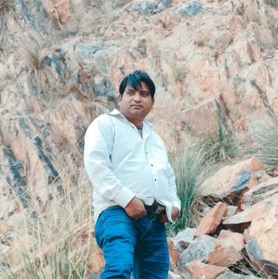 मुहब्बत से जीना सीखो, मुहब्बत से जियो और जीने दो