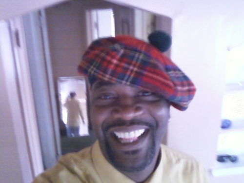 Happeyvalle's profile picture. 