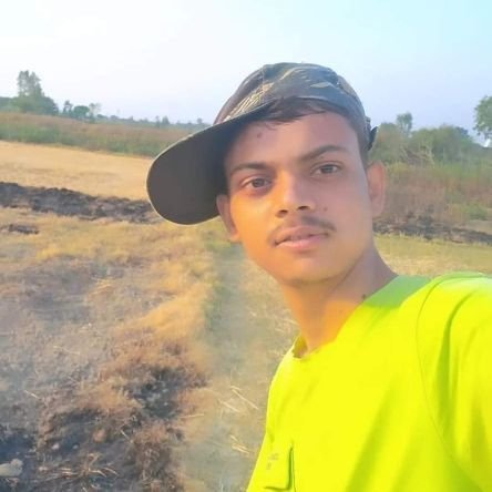 Born in Jaunpur, UP (62), live in Prayagraj, UP (70), Always Stand with the truth, nation first 🇮🇳🇮🇳🇮🇳